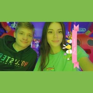 Meet your Posher, Destiny